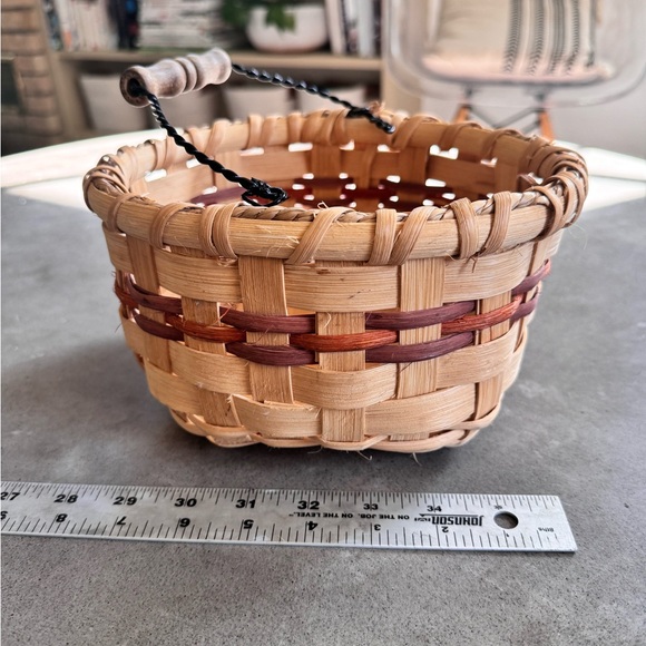 Vintage Handwoven Basket with Wood bottom and Metal and Wood Handle - Picture 6 of 7